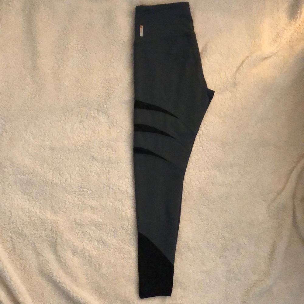 Leggings.